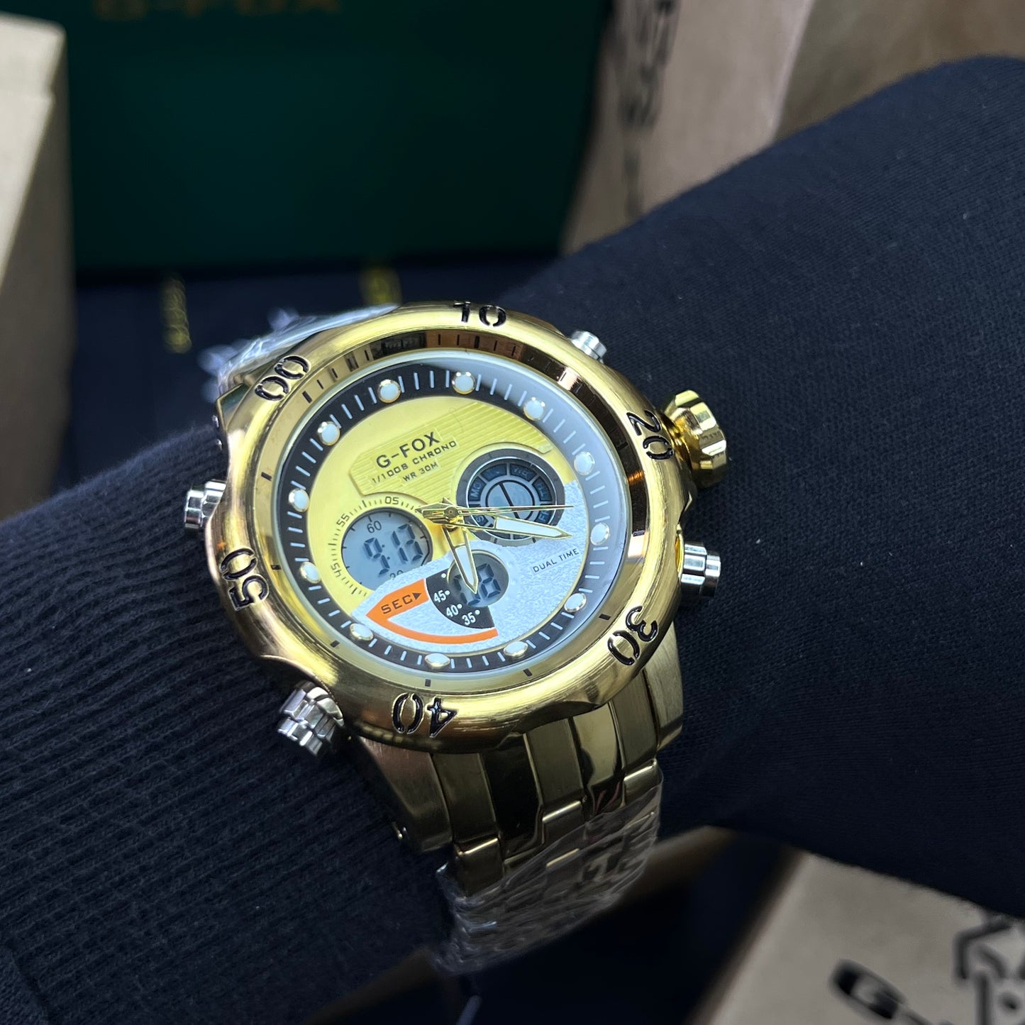 G FOX ORIGINAL DOBLE HORA POR INVICTA SUMERGIBLE PARA HOMBRE REF-1976-DD