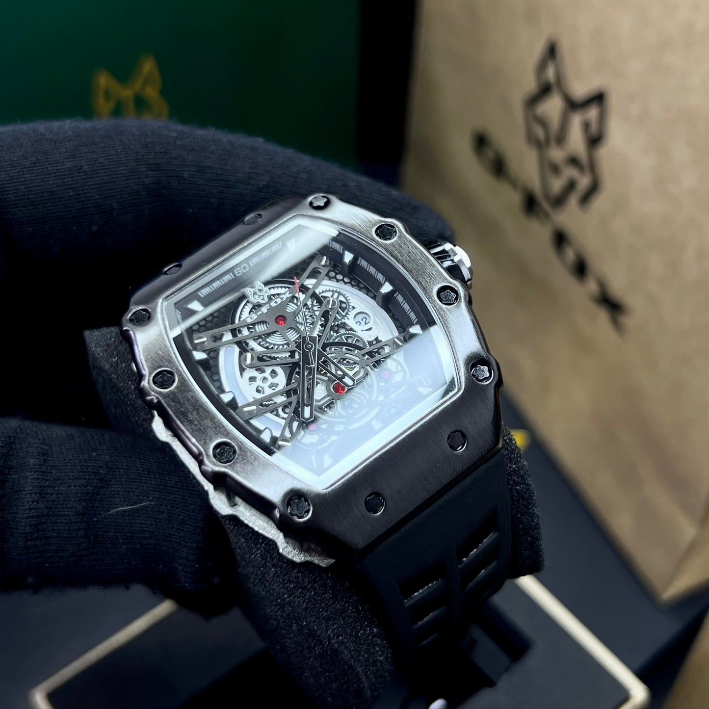 G FOX ORIGINAL x RICHARD MILLER SUMERGIBLE PARA HOMBRE REF-5095-NN