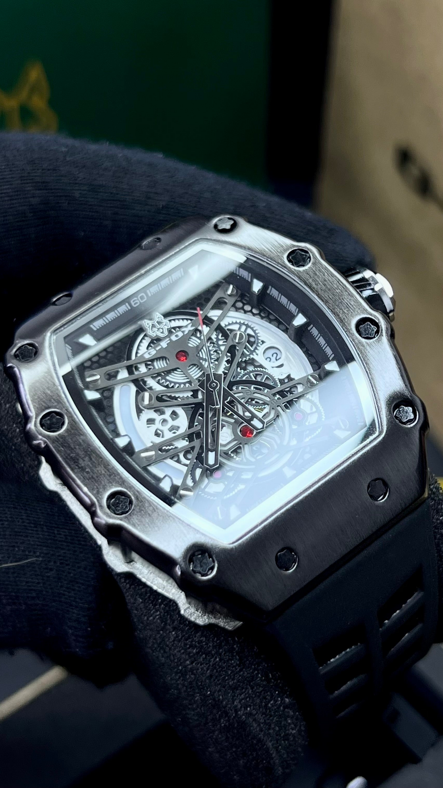 G FOX ORIGINAL x RICHARD MILLER SUMERGIBLE PARA HOMBRE REF-5095-NN