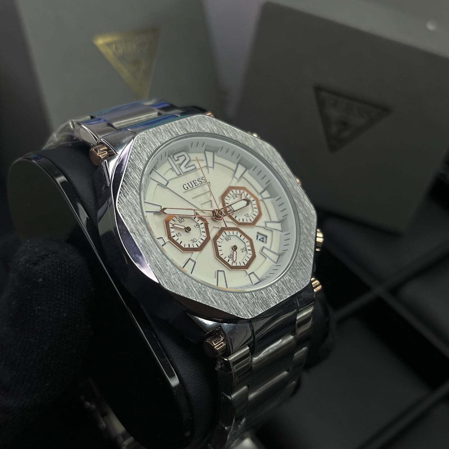 GUESS FUNCIONAL PARA HOMBRE REF-PB