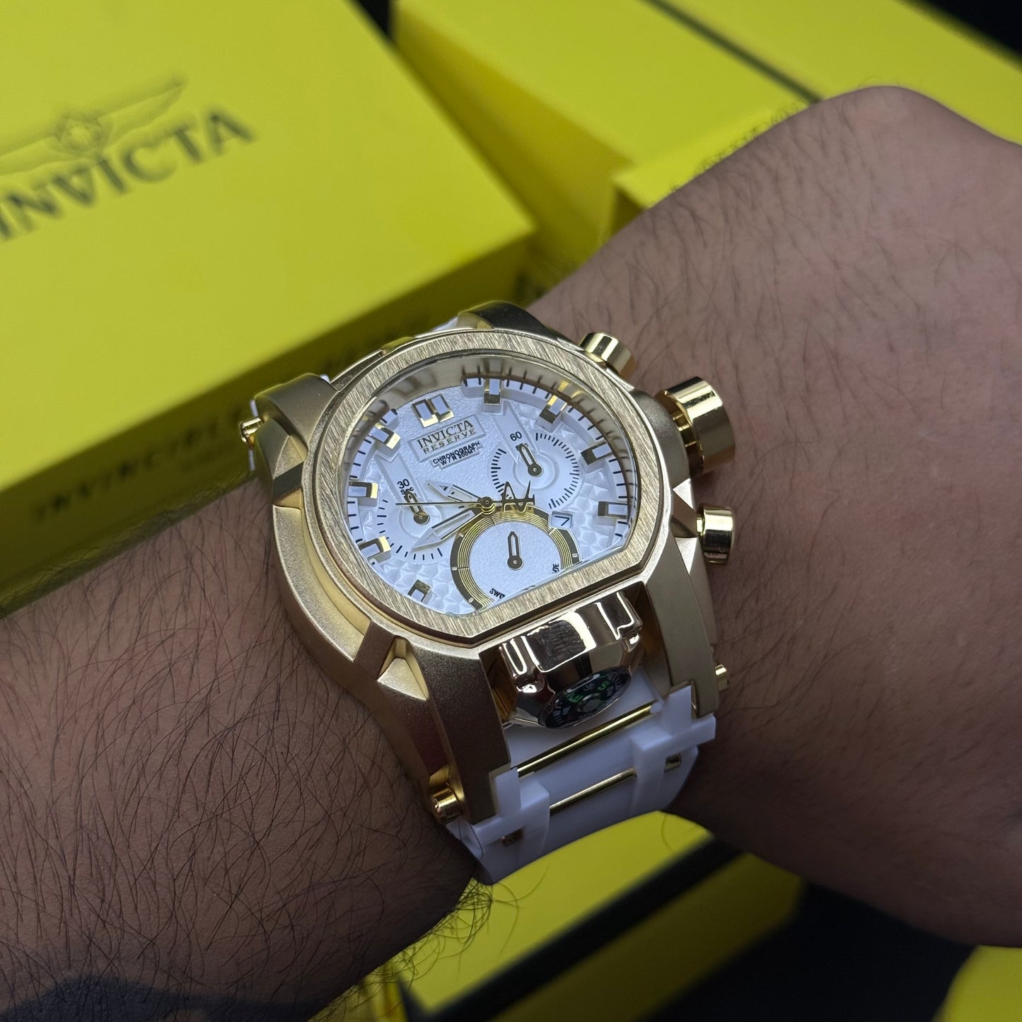 INVICTA BOLT ZEUS GOMA PARA HOMBRE REF-BB