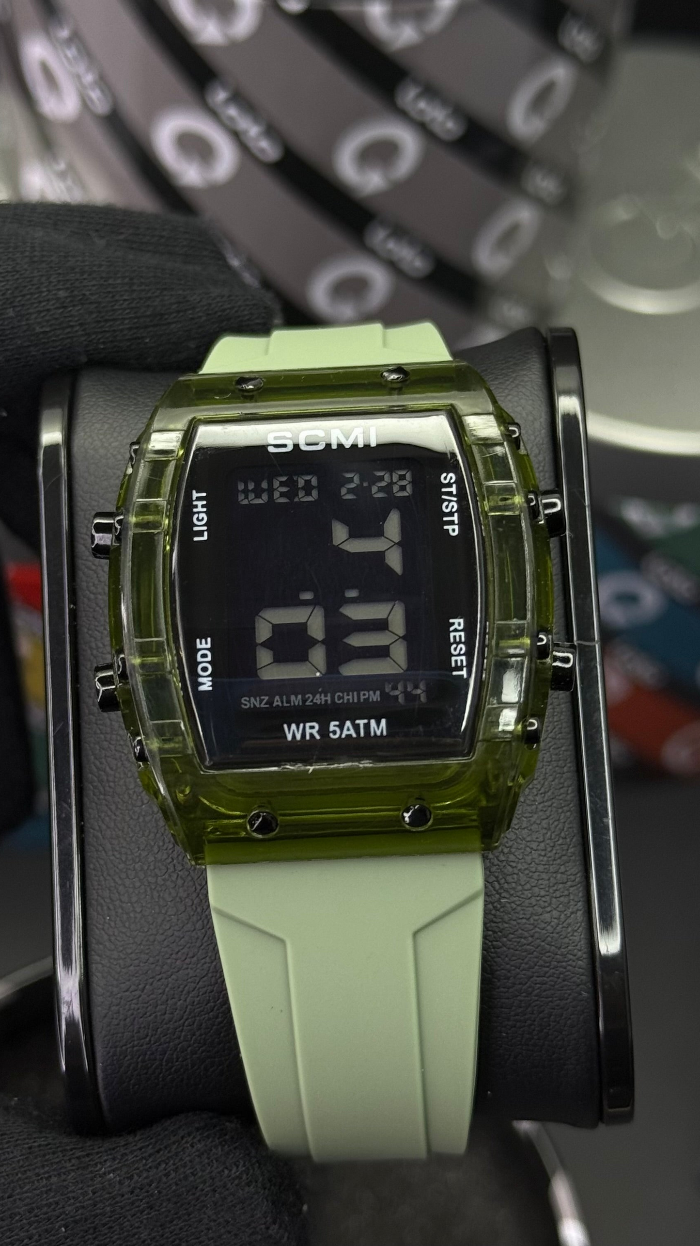 NAVIFORCE x SCMI DIGITAL SUMERGIBLE PARA DAMA REF-V