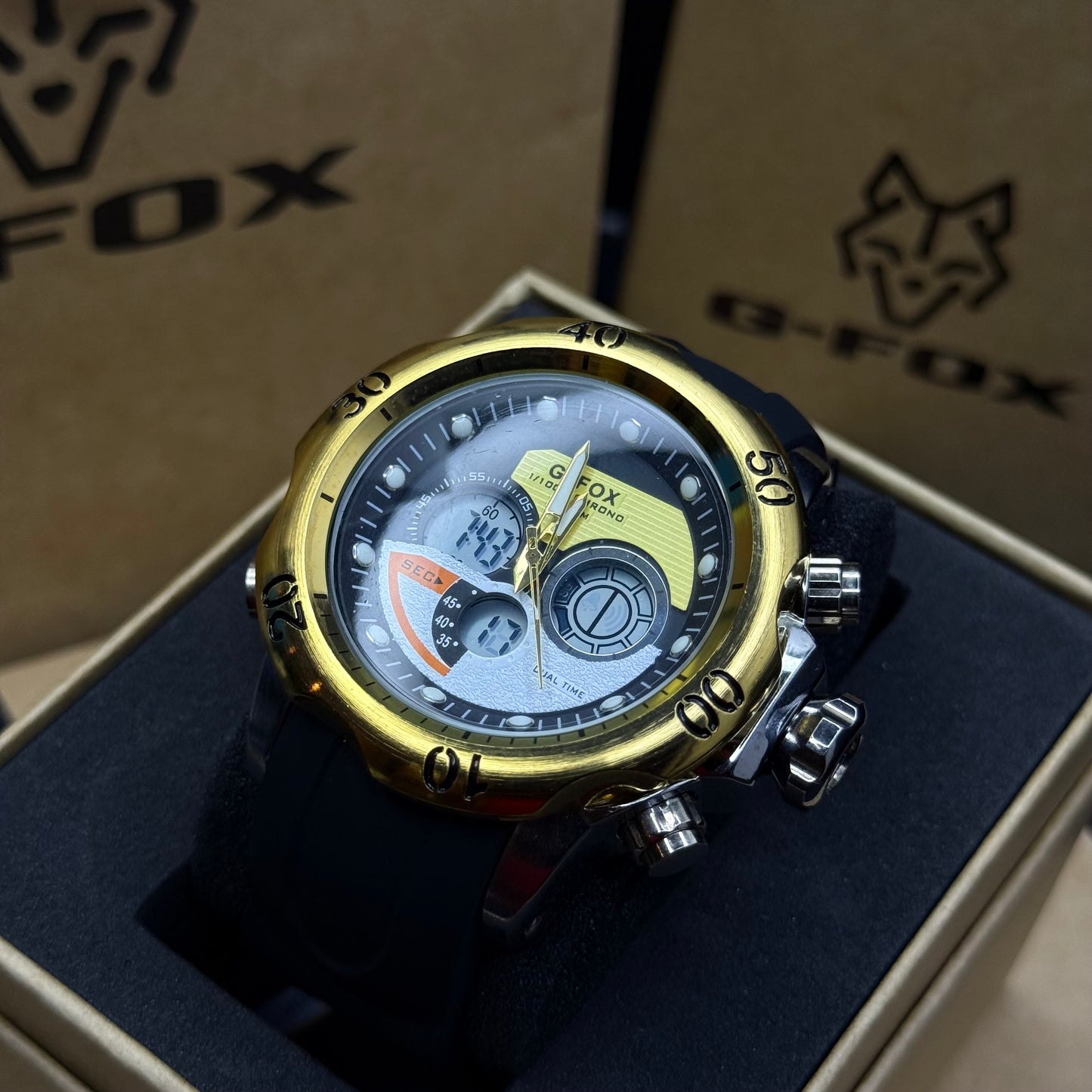 G FOX ORIGINAL DOBLE HORA POR INVICTA SUMERGIBLE PARA HOMBRE REF-1976G2-ND