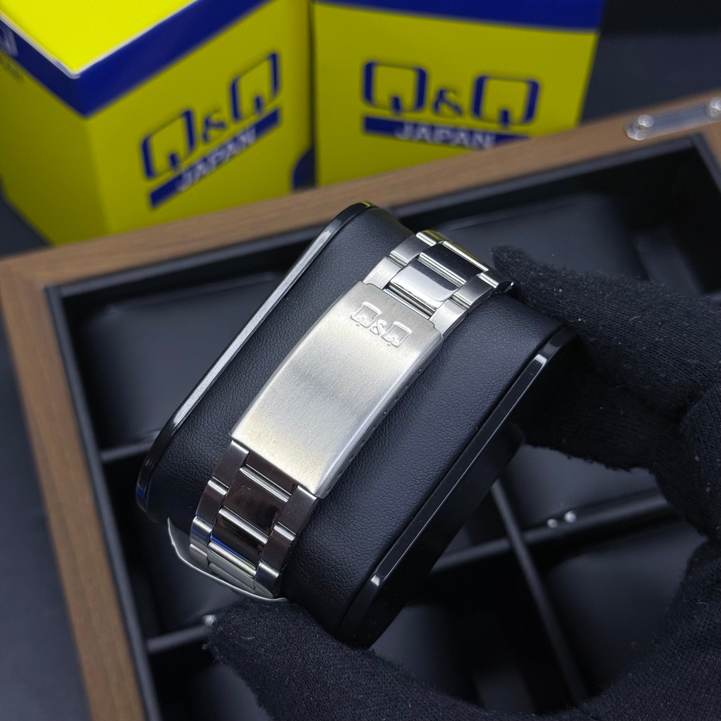 QYQ  ORIGINAL UNISEX REF Q40B-009PY AP