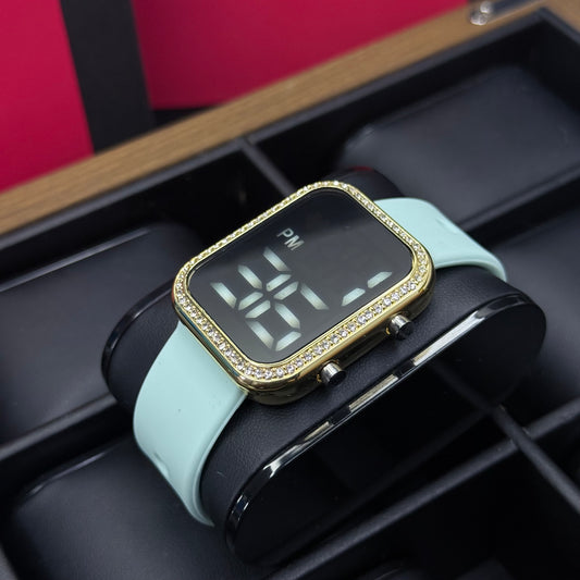 RELOJ DIGITAL ESTILO CUBANO PARA DAMA REF-CDN