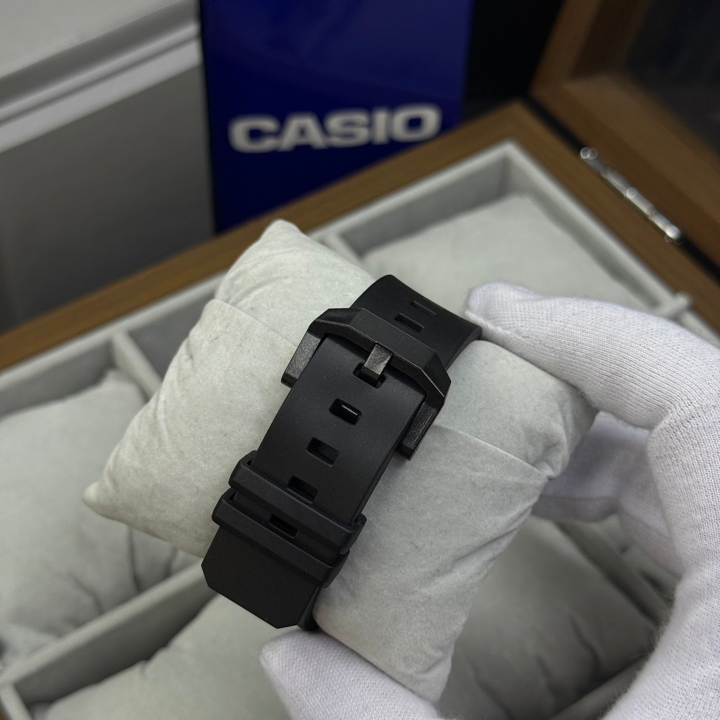 CASIO G-SHOCK PARA HOMBRE REF GA-2300 NR