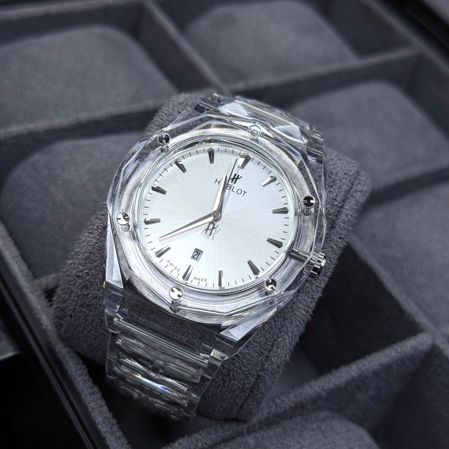 HUBLOT ZAFIRO PARA HOMBRE REF-TB