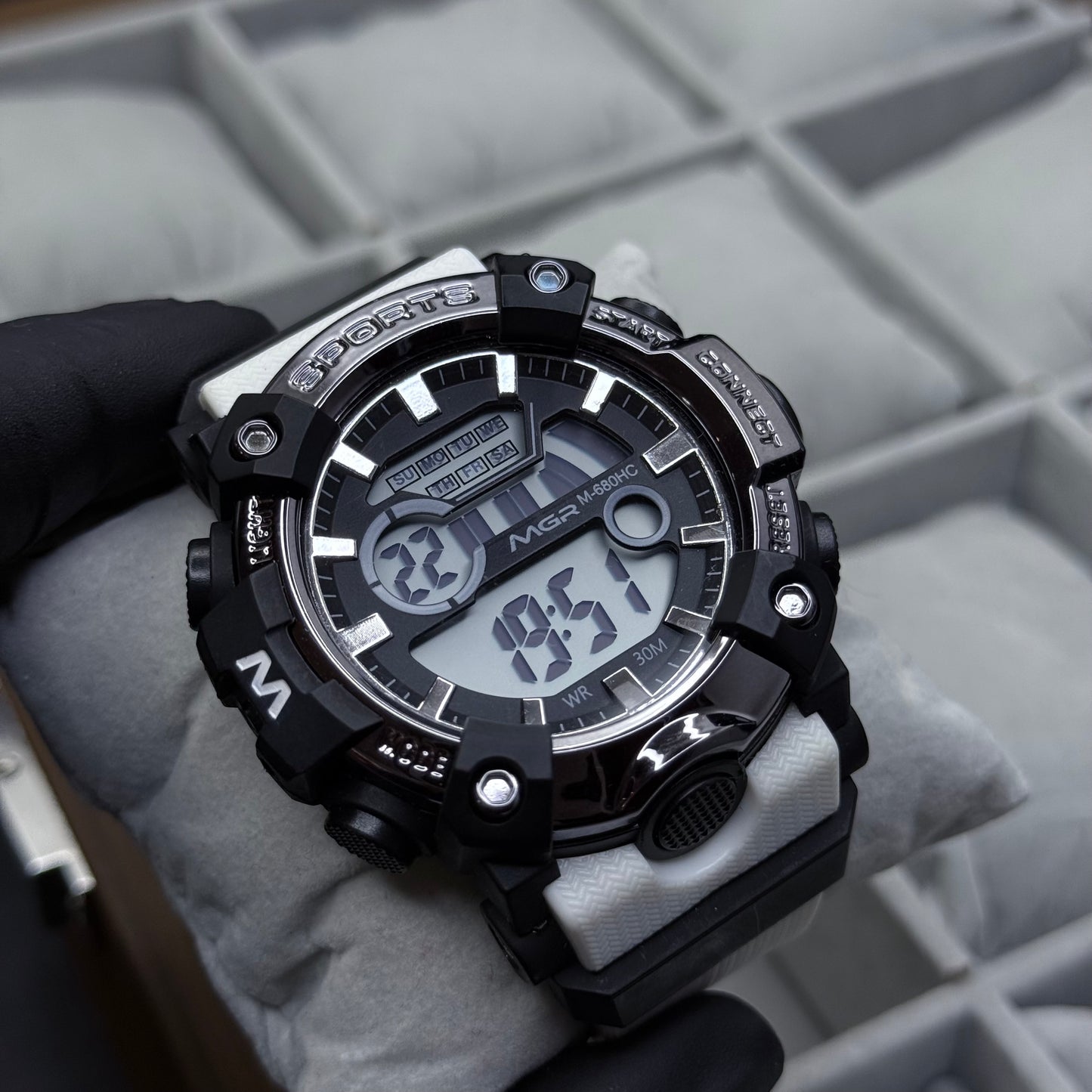 MGR X G-SHOCK DEPORTIVO PARA HOMBRE REF-BN