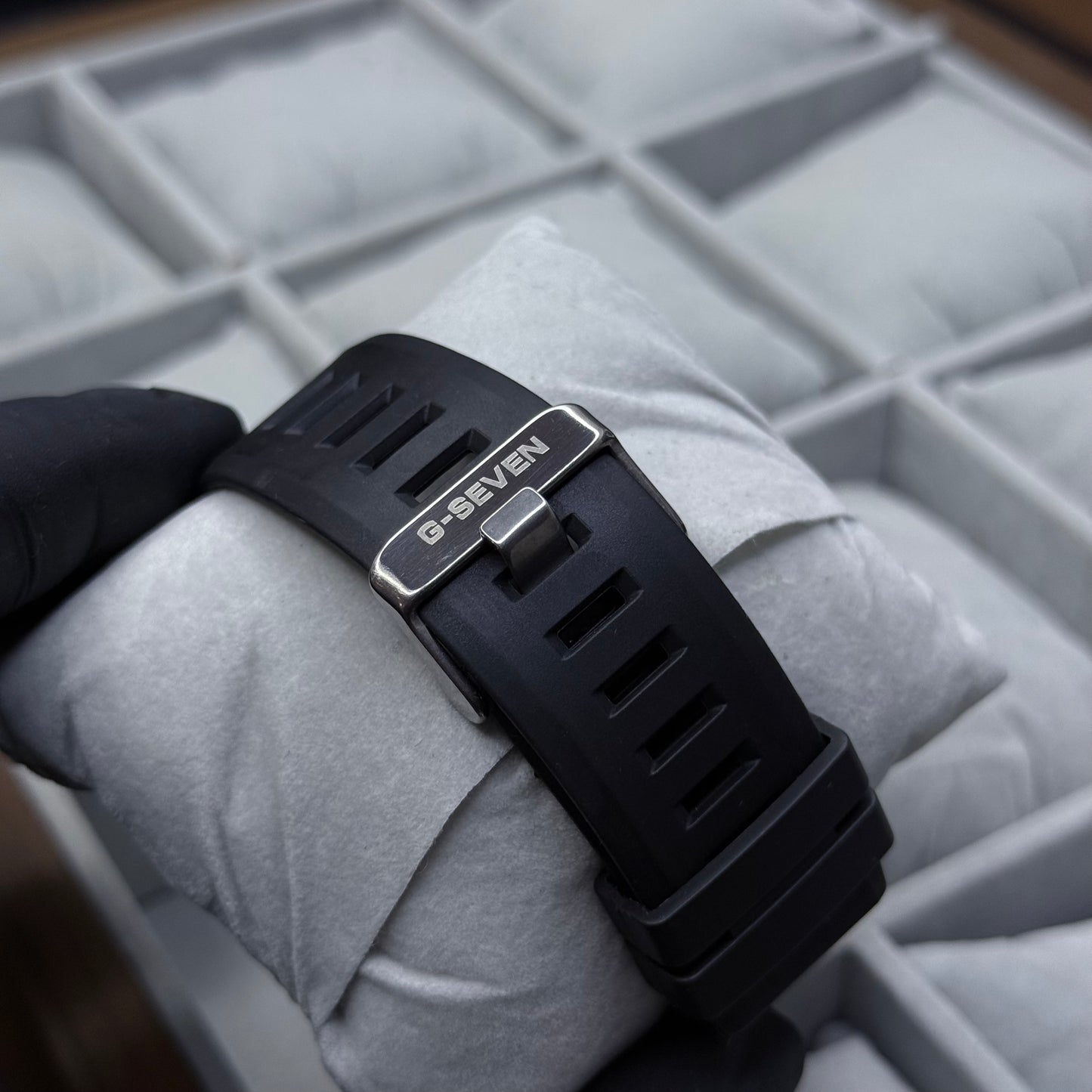 G-SEVEN X G-SHOCK  PARA HOMBRE REF-907 NA